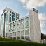 Zin D Home Dudullu Suit Otel Стамбул